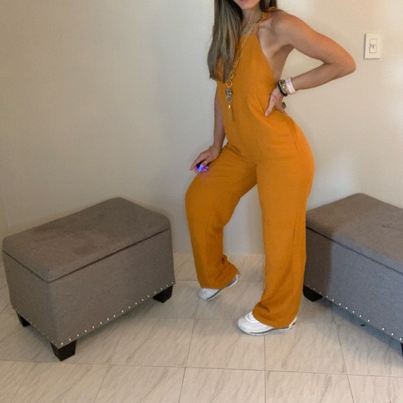 Jumpsuit - Picture 13 of 14